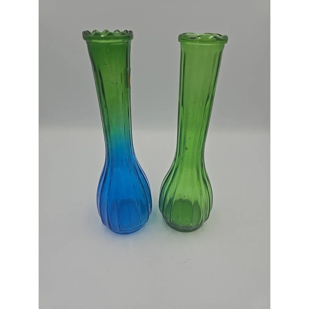 2‎ Vtg Emerald Green Blue Glass Bud Flower Vase Ribbed fluted  8